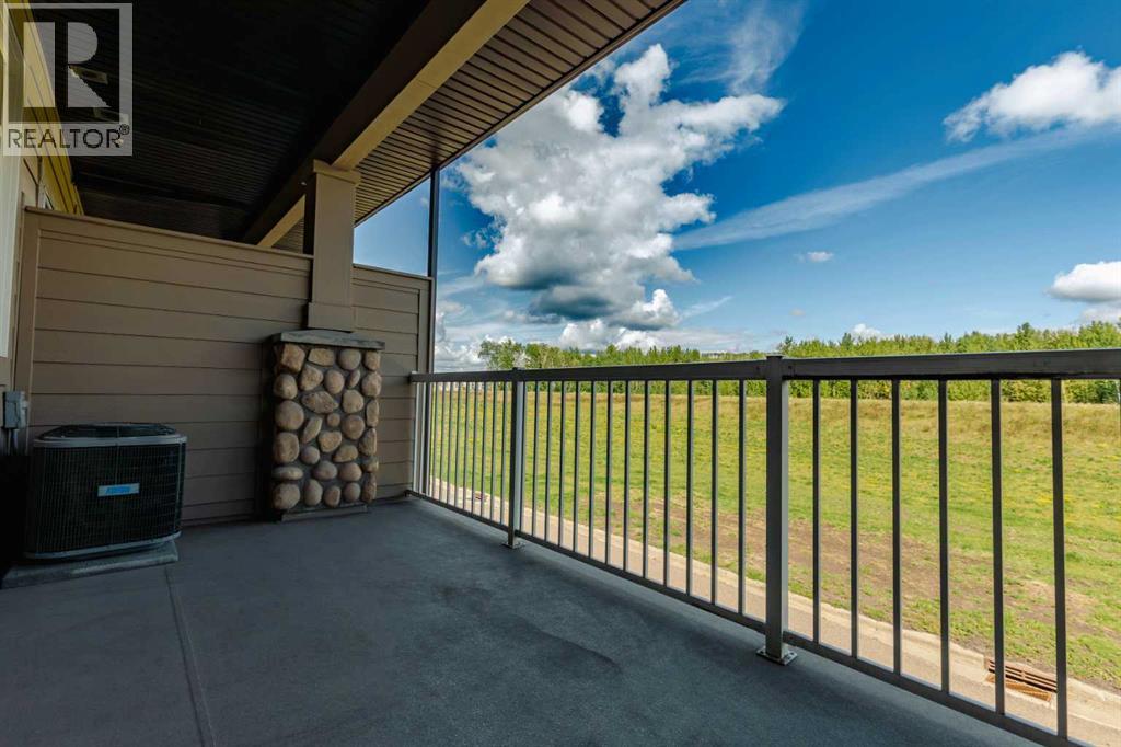 Photo 8 of 5 136 Fontaine Crescent, Fort Mcmurray AB
