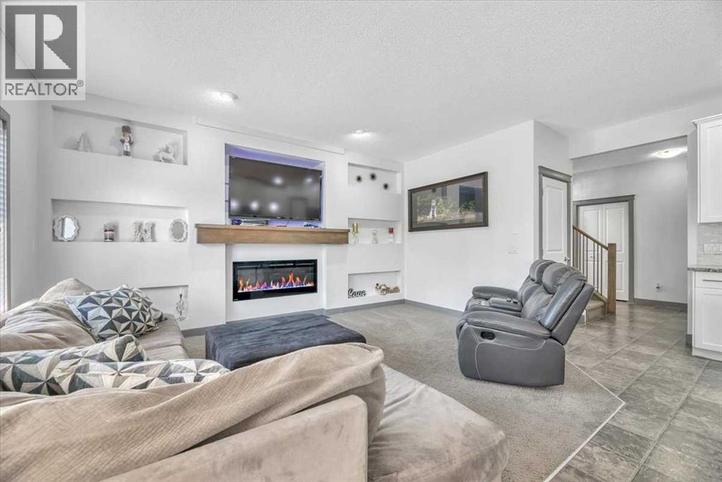 Photo 20 of 156 New Brighton Lane Se, Calgary AB