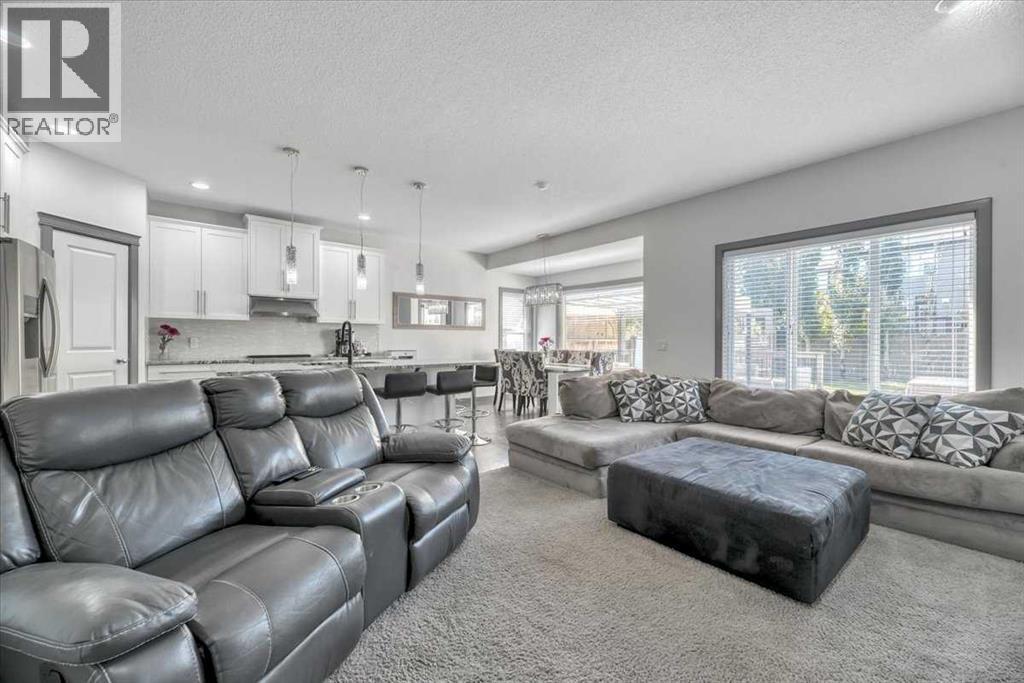 Photo 22 of 156 New Brighton Lane Se, Calgary AB