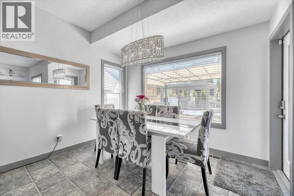 Photo 24 of 156 New Brighton Lane Se, Calgary AB