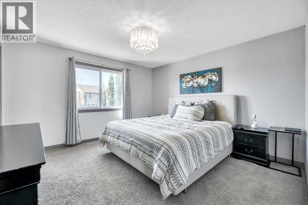 Photo 29 of 156 New Brighton Lane Se, Calgary AB