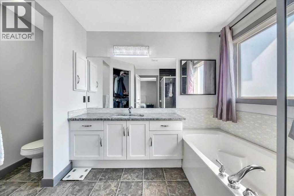 Photo 31 of 156 New Brighton Lane Se, Calgary AB