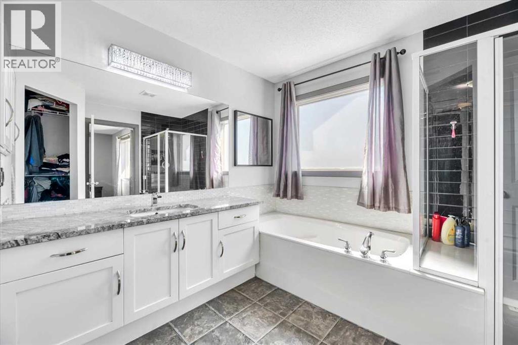 Photo 32 of 156 New Brighton Lane Se, Calgary AB