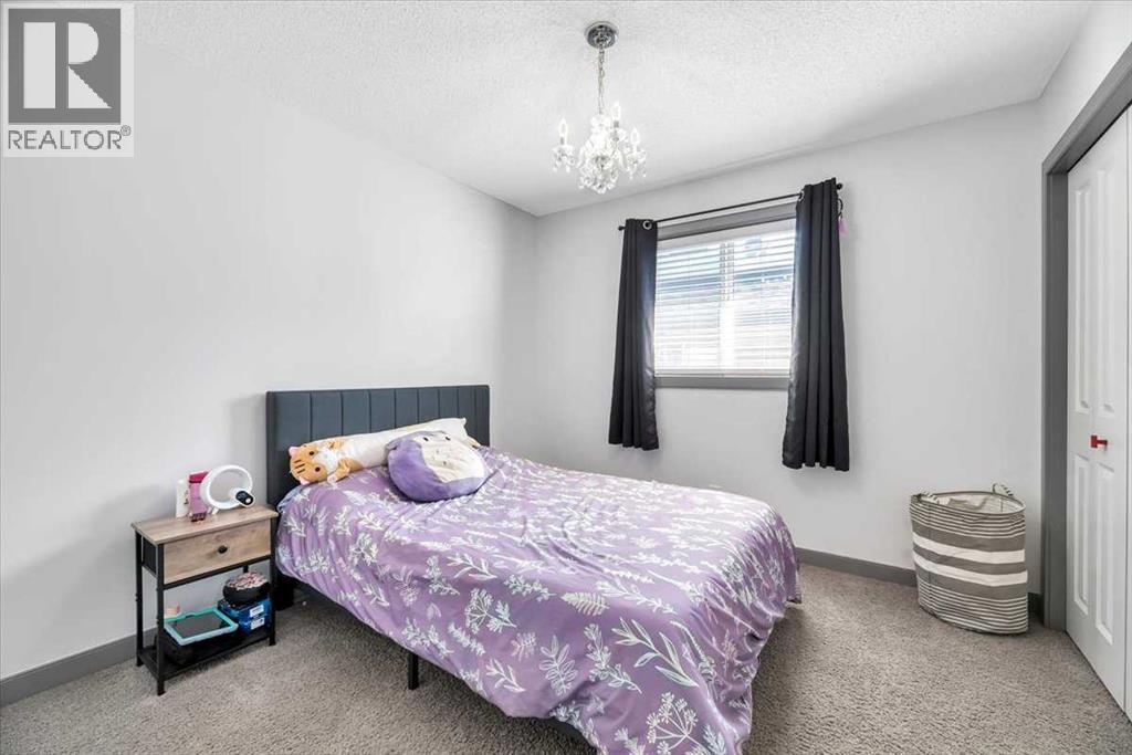 Photo 34 of 156 New Brighton Lane Se, Calgary AB