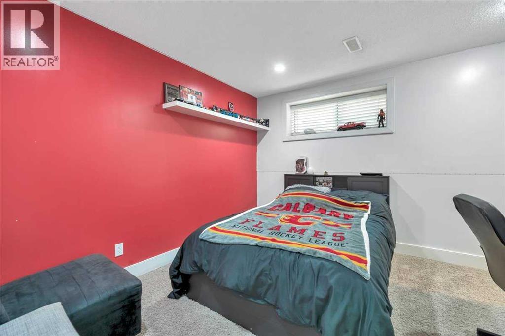 Photo 44 of 156 New Brighton Lane Se, Calgary AB