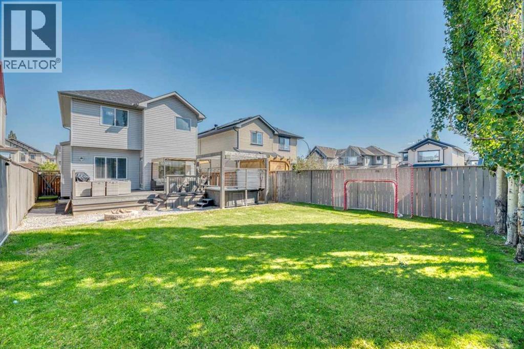 Photo 8 of 156 New Brighton Lane Se, Calgary AB