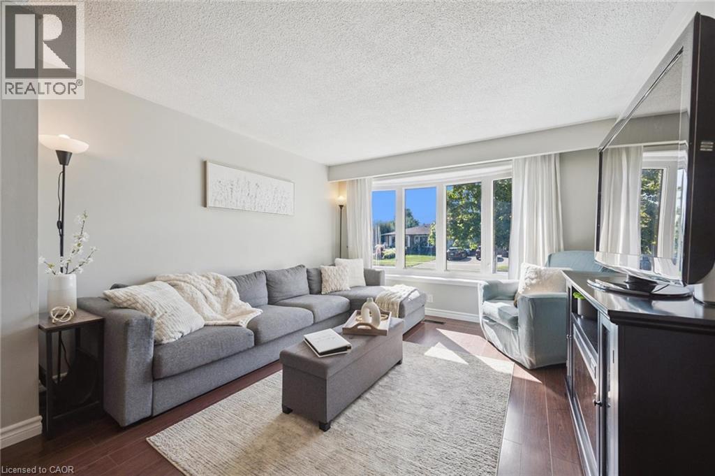 Photo 22 of 94 Markwood Drive, Kitchener ON