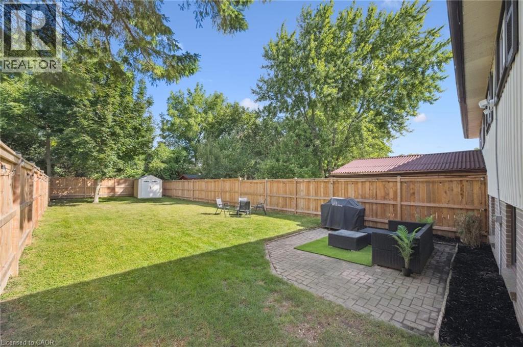 Photo 3 of 94 Markwood Drive, Kitchener ON