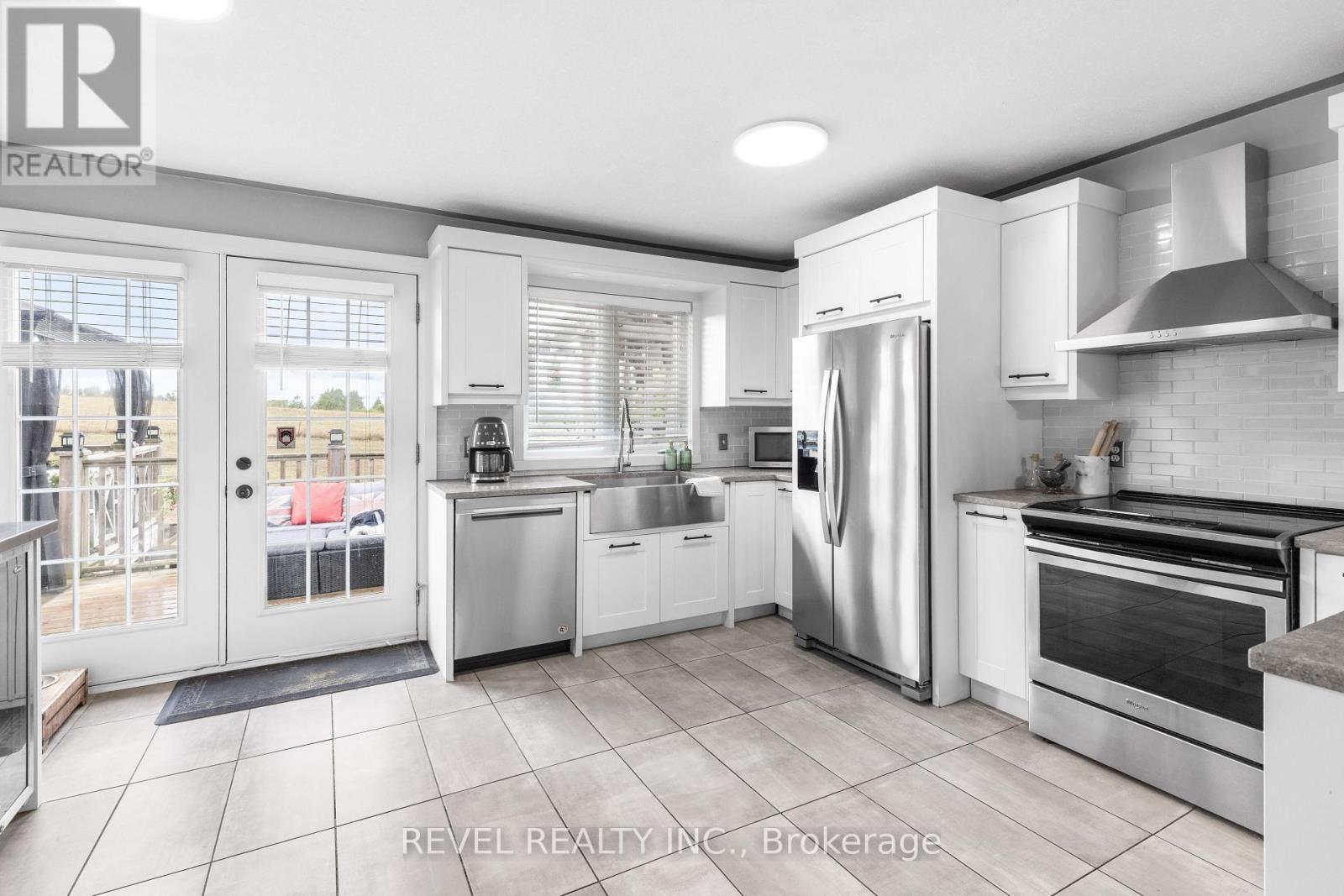 Photo 5 of 1578 Sturgeon Road, Kawartha Lakes ON