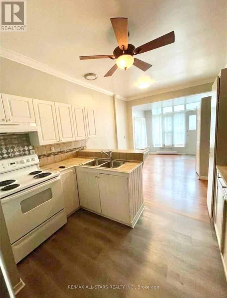 Photo 5 of 1 1918 A Queen Street E, Toronto ON