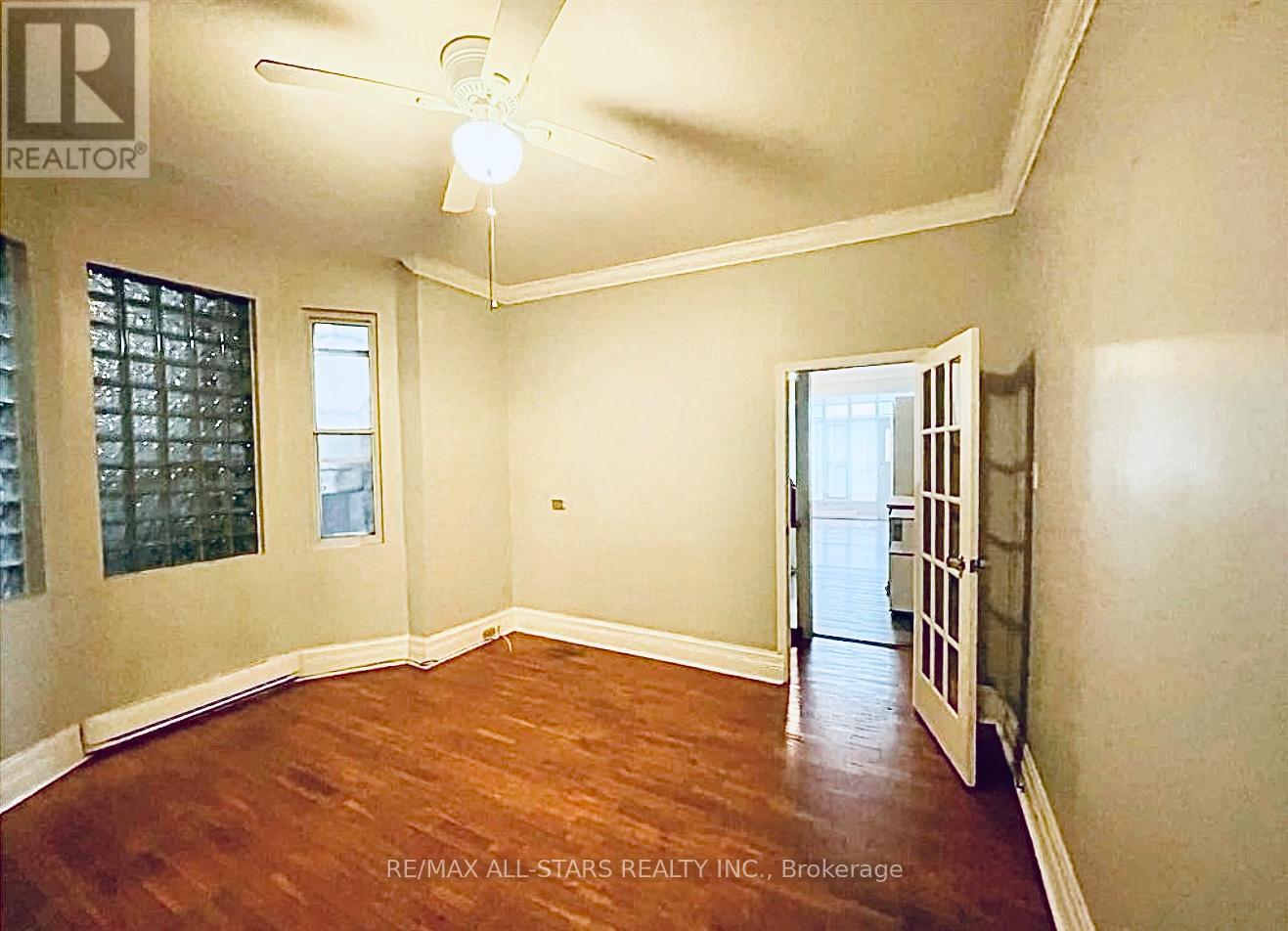 Photo 2 of 1 1918 A Queen Street E, Toronto ON