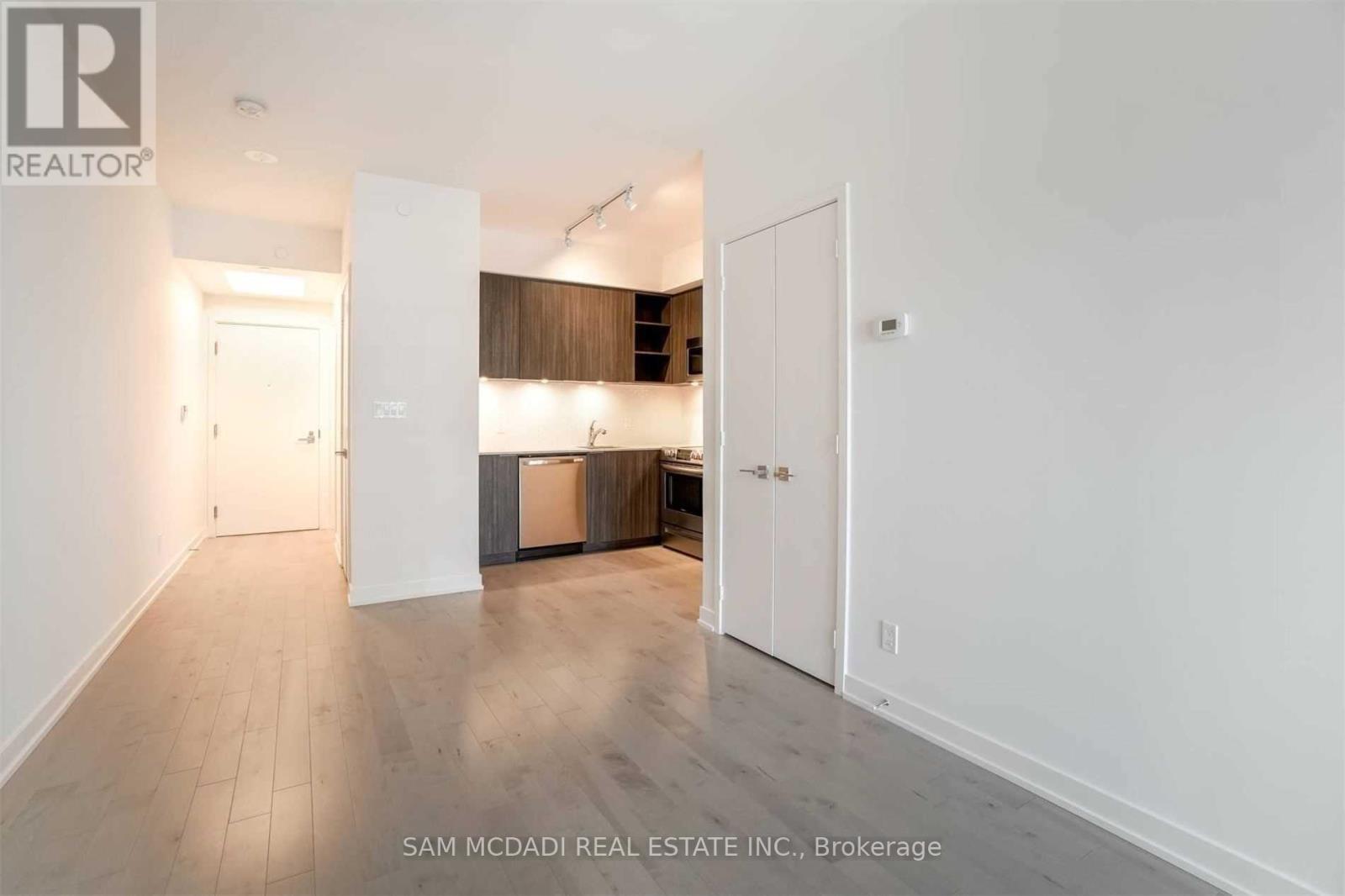 Photo 5 of 1403 30 Ordnance Street, Toronto ON