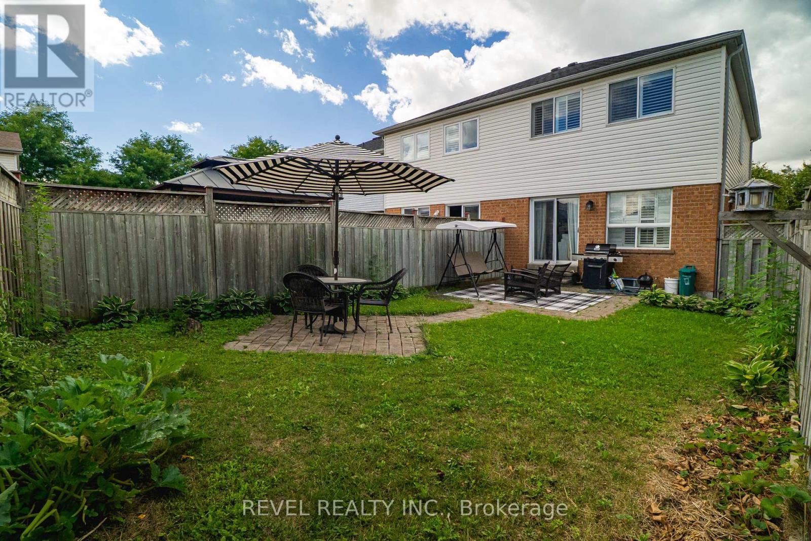 Photo 37 of 97 Cordgrass Crescent, Brampton ON