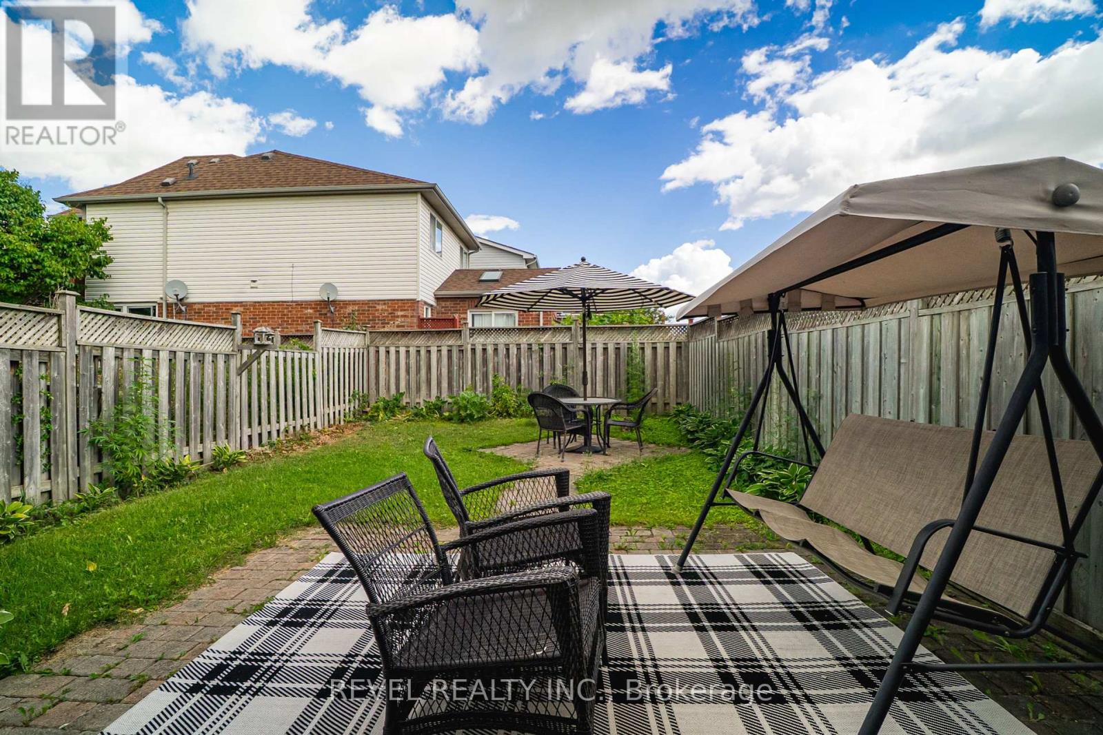 Photo 39 of 97 Cordgrass Crescent, Brampton ON