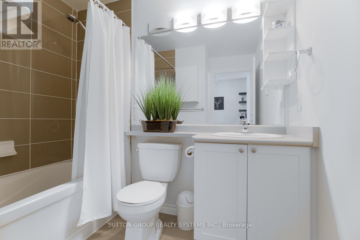 Photo 8 of 1107 3525 Kariya Drive, Mississauga ON