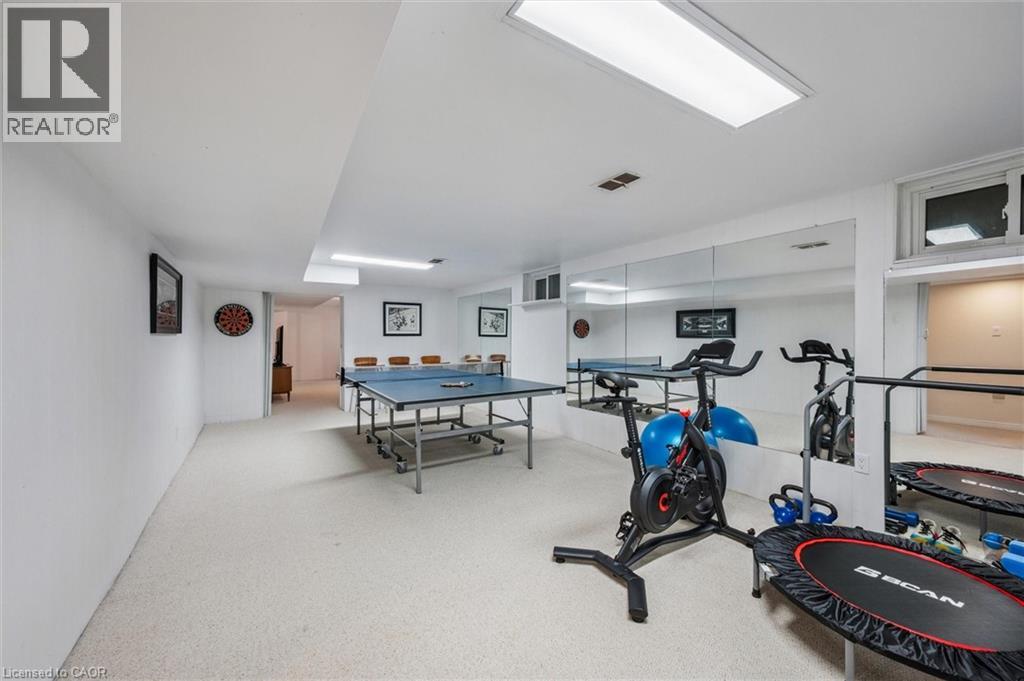 Photo 40 of 120 Riverbank Drive, Cambridge ON