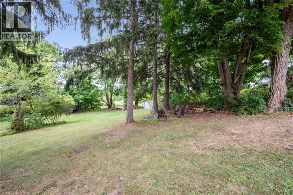 Photo 18 of 120 Riverbank Drive, Cambridge ON