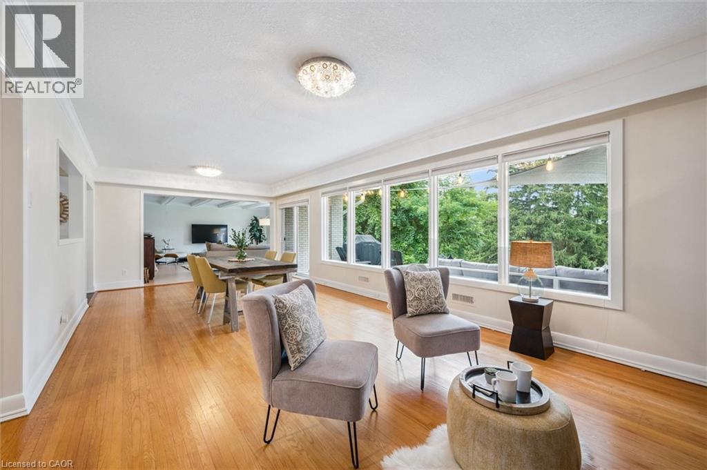 Photo 30 of 120 Riverbank Drive, Cambridge ON