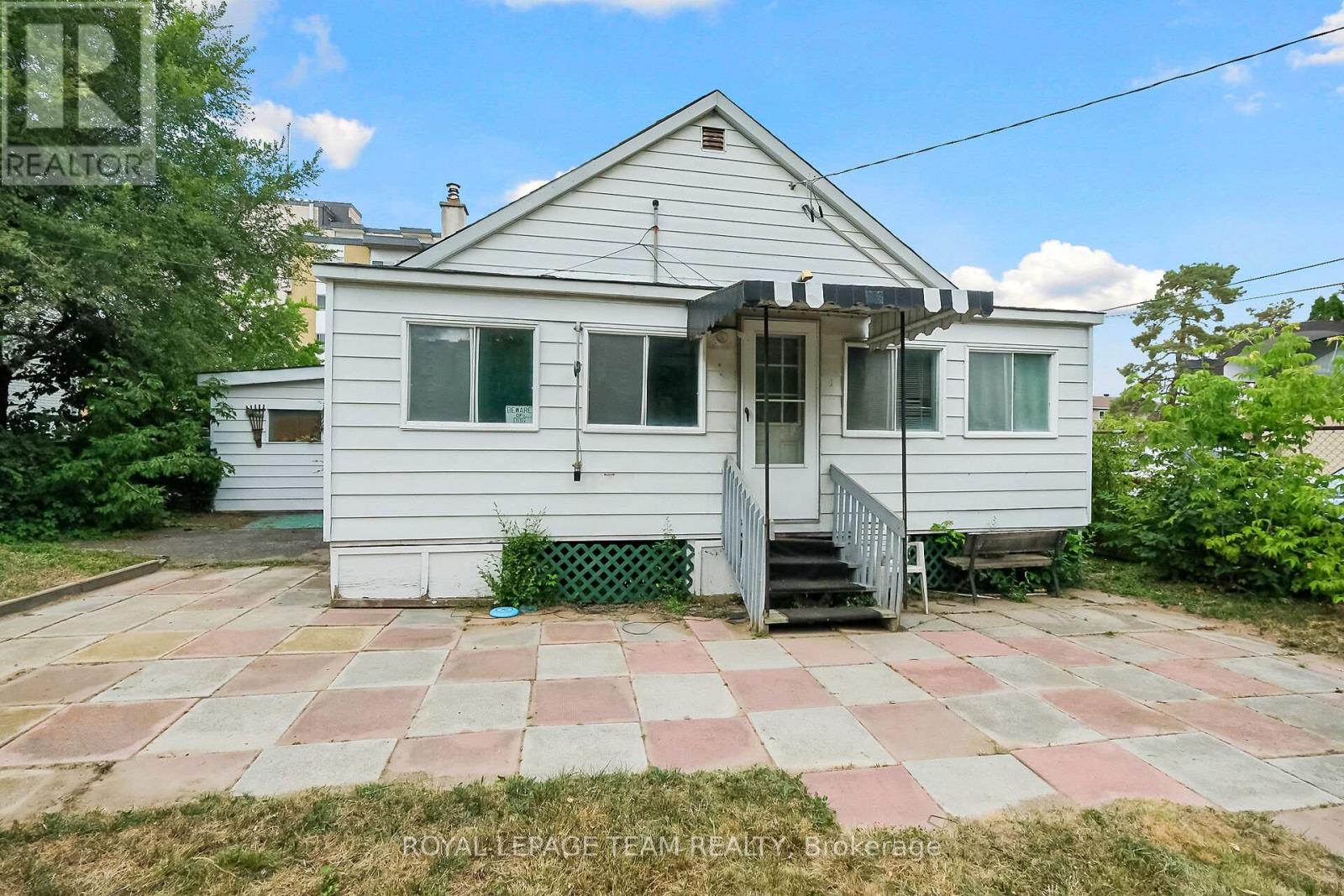 Photo 18 of 1424 Rosenthal Avenue, Ottawa ON