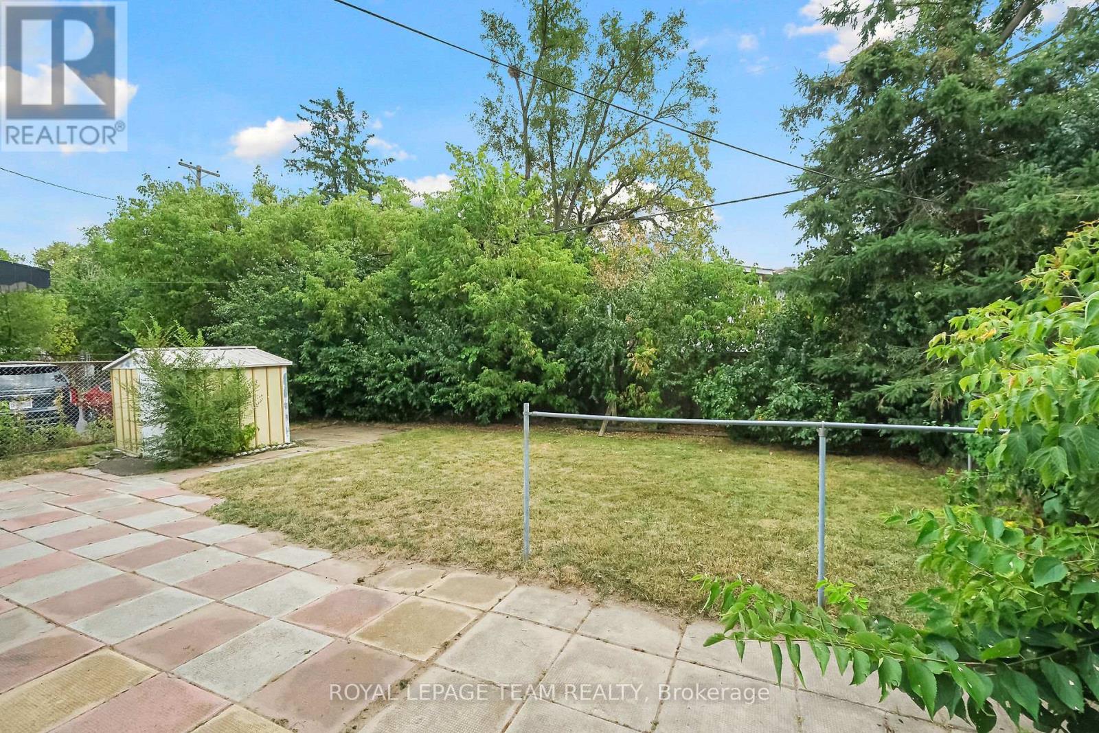 Photo 6 of 1424 Rosenthal Avenue, Ottawa ON