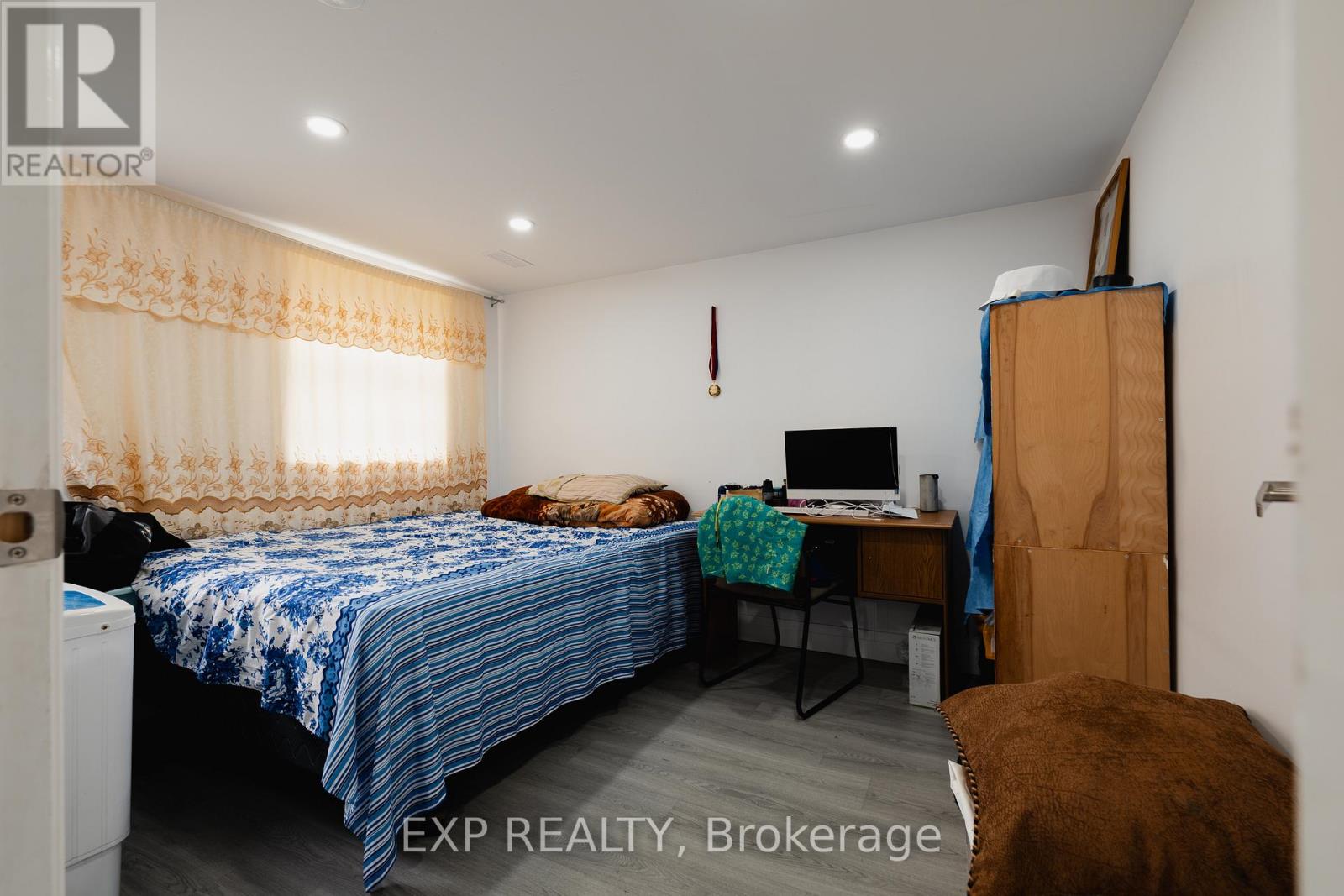 Photo 18 of 189 Gatewood Road, Kitchener ON