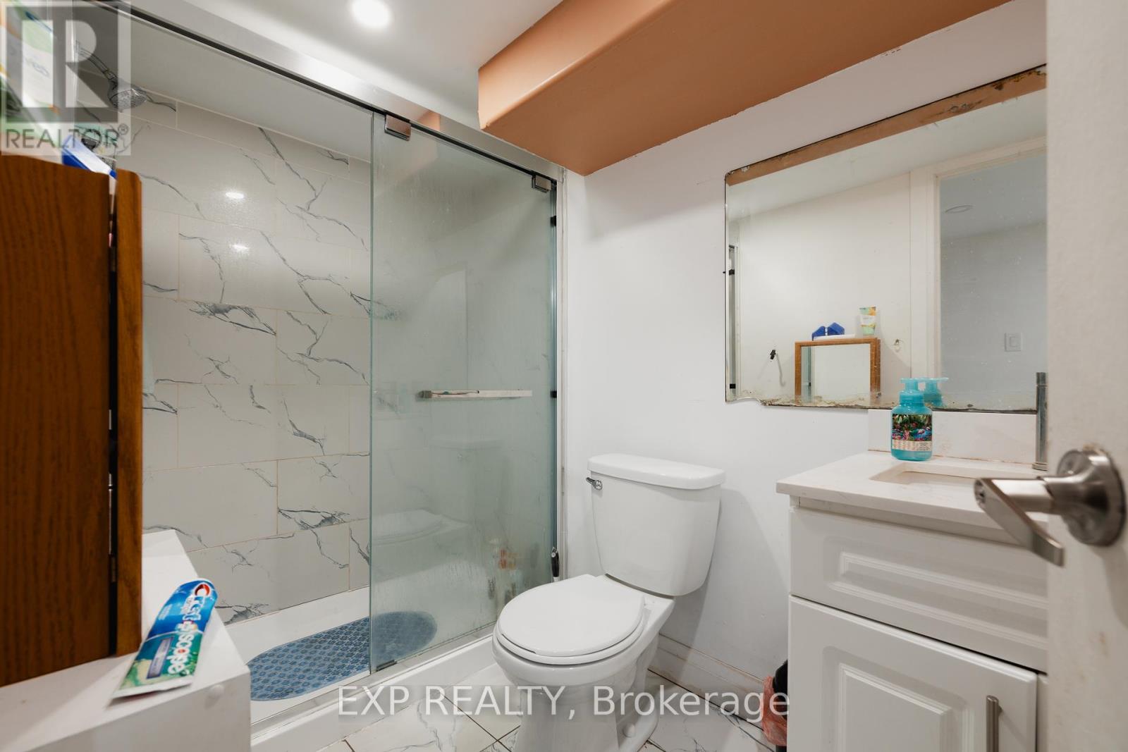Photo 12 of 189 Gatewood Road, Kitchener ON