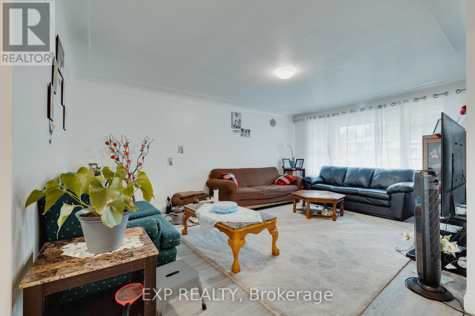 Photo 22 of 189 Gatewood Road, Kitchener ON