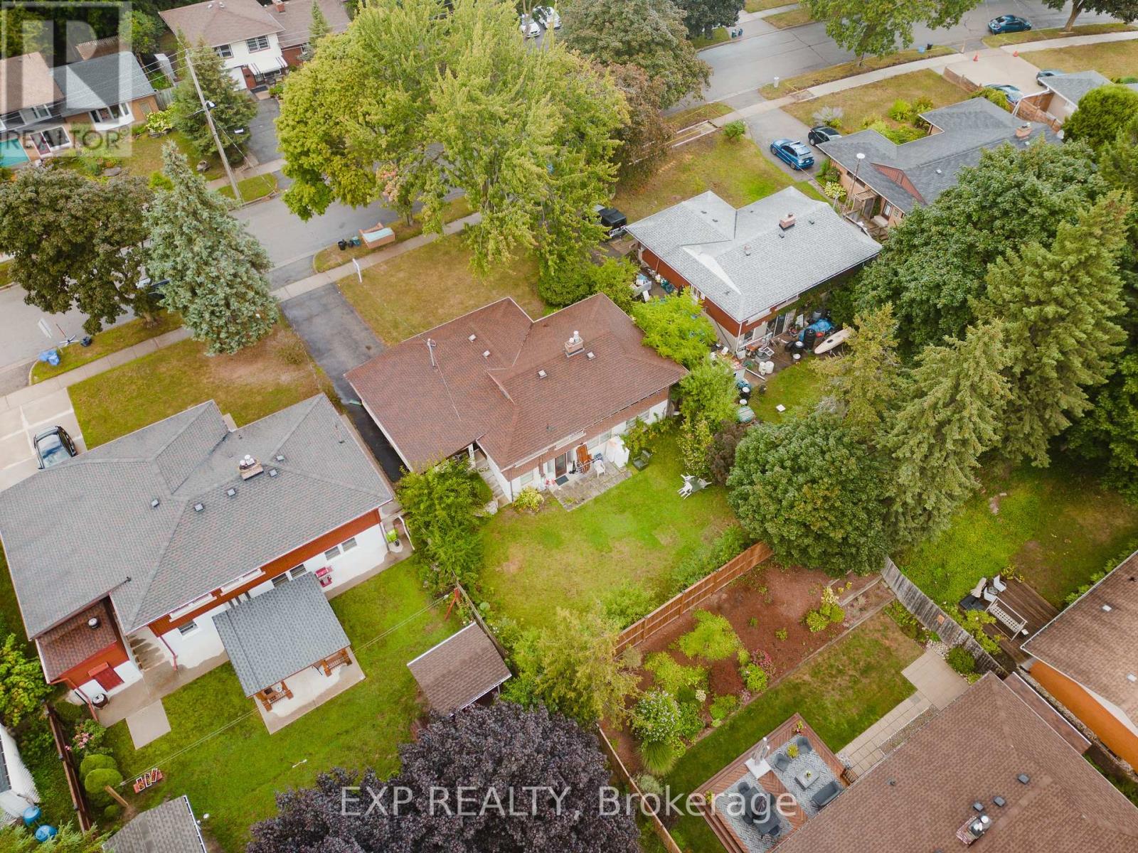 Photo 11 of 189 Gatewood Road, Kitchener ON