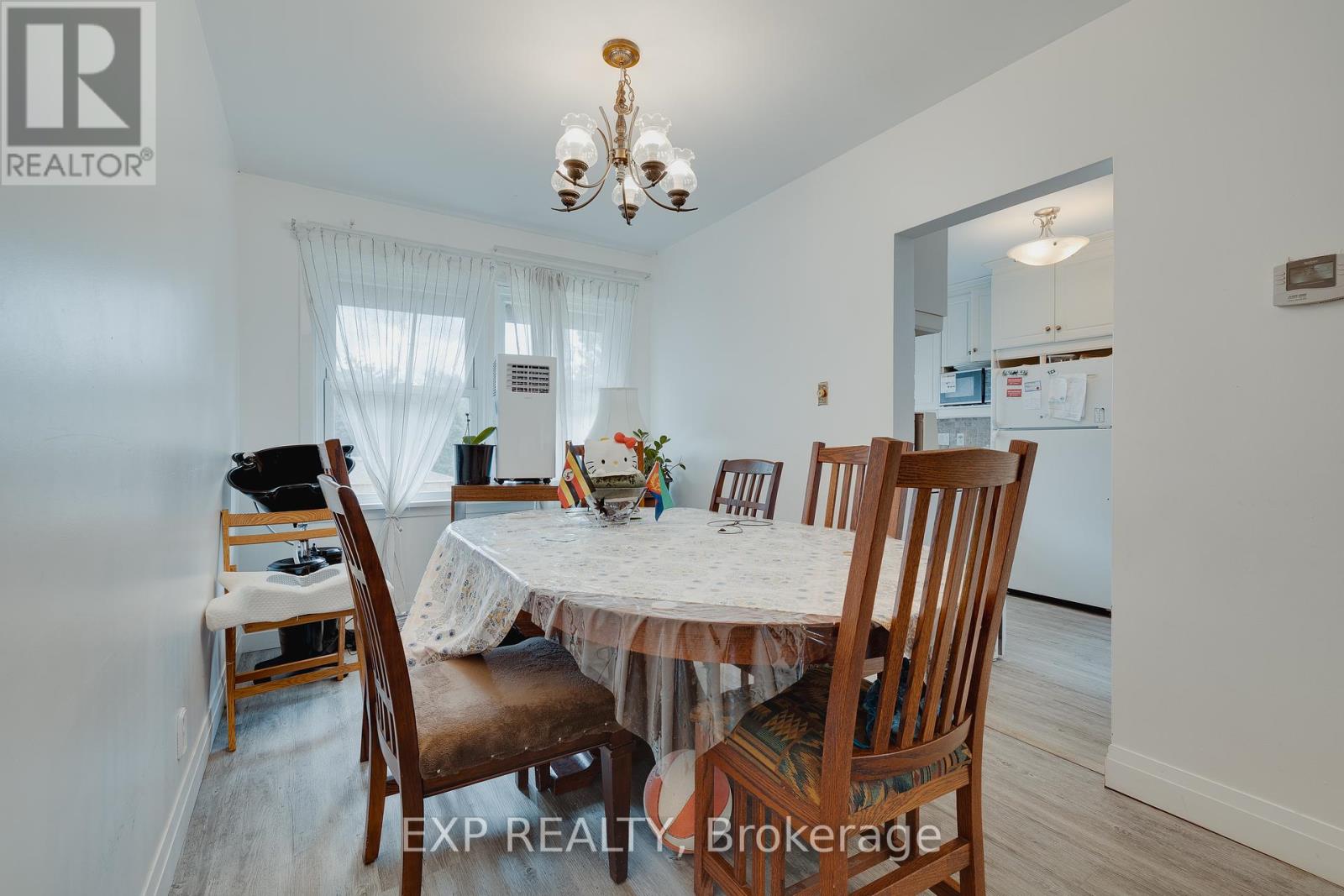 Photo 2 of 189 Gatewood Road, Kitchener ON