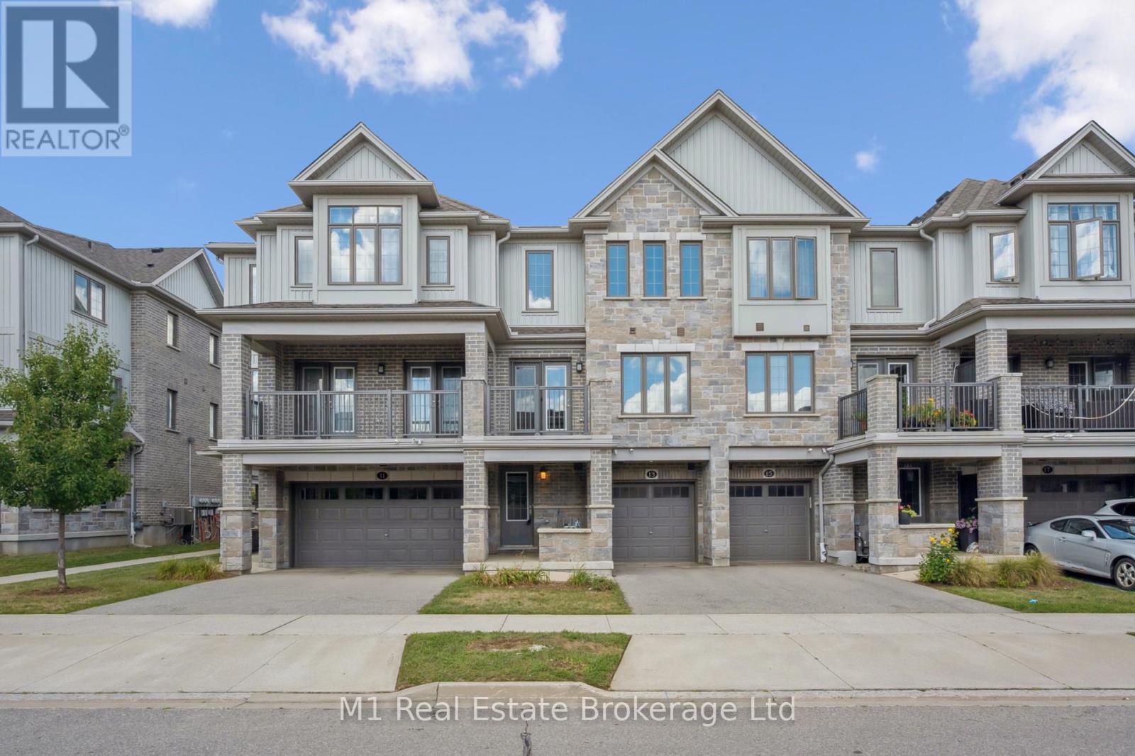 Photo 18 of 13 Meadowridge Street, Kitchener ON