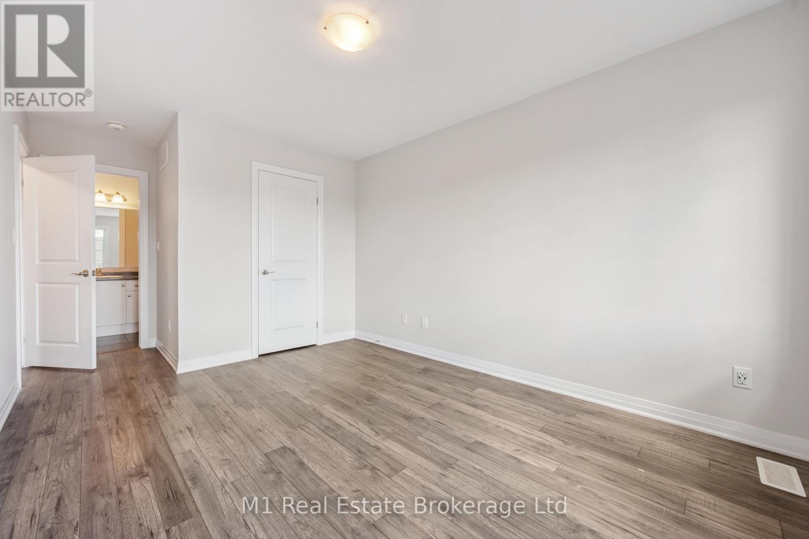 Photo 1 of 13 Meadowridge Street, Kitchener ON