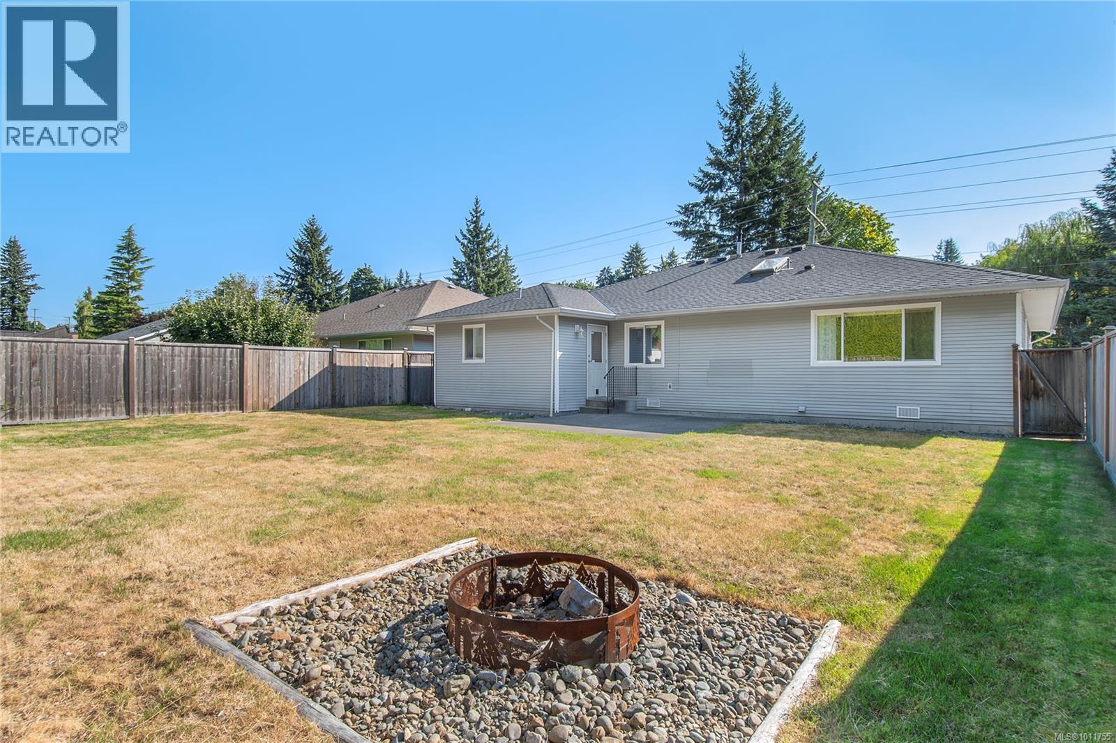 Photo 32 of 76 Mcphedran Rd, Campbell River BC
