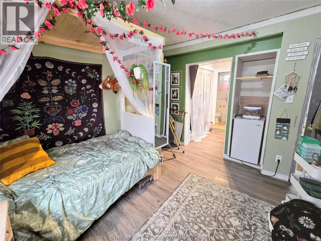 Photo 13 of 155 Sunnyside Avenue, Chatham ON