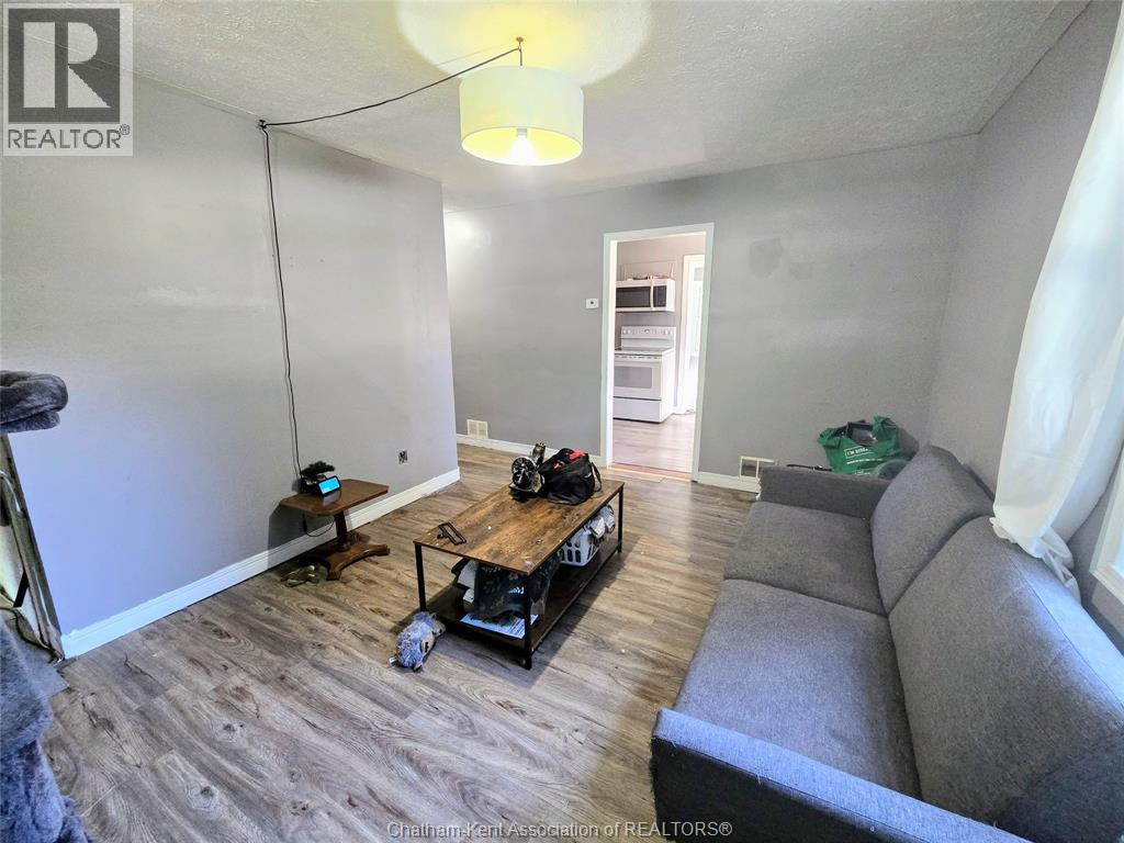 Photo 5 of 155 Sunnyside Avenue, Chatham ON