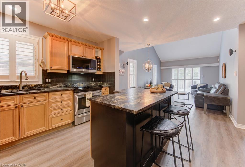 Photo 12 of 350 Doon Valley Drive Unit 11 D, Kitchener ON