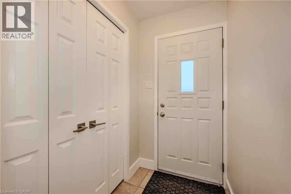 Photo 9 of 337 Kingswood Drive Unit 12, Kitchener ON