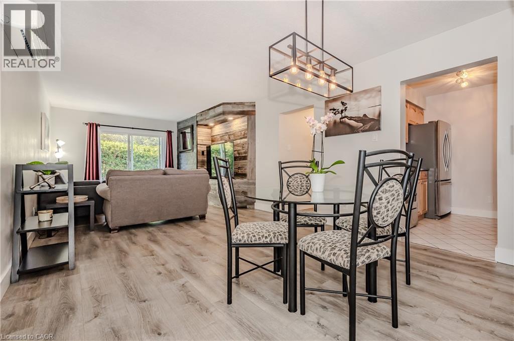 Photo 12 of 337 Kingswood Drive Unit 12, Kitchener ON