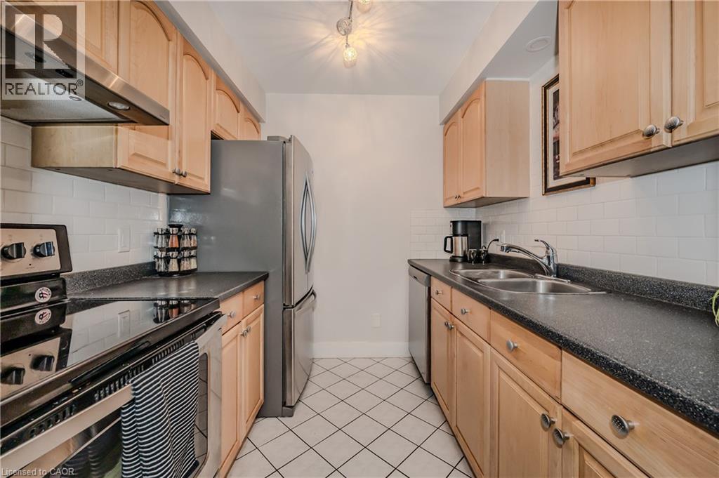 Photo 26 of 337 Kingswood Drive Unit 12, Kitchener ON