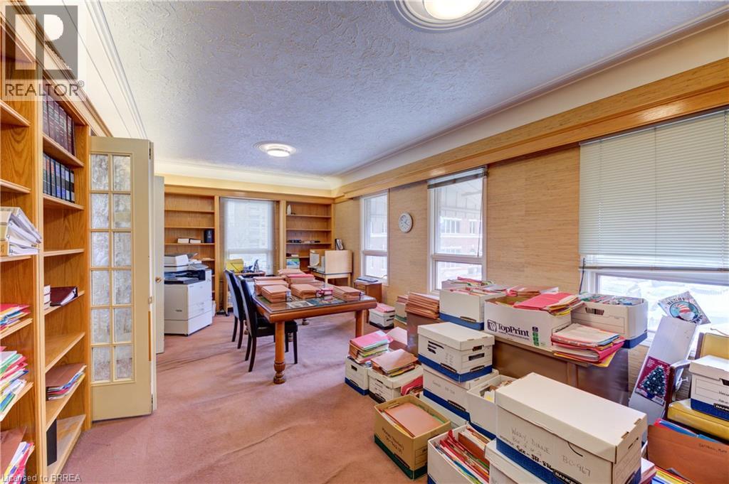 Photo 11 of 75 Chatham Street, Brantford ON