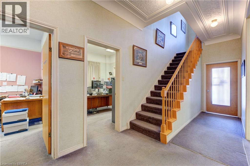Photo 37 of 75 Chatham Street, Brantford ON