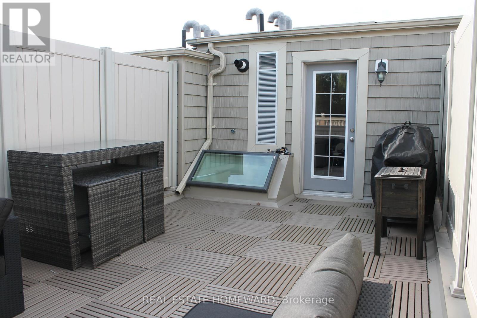 Photo 22 of 13 50 Hargrave Lane, Toronto ON