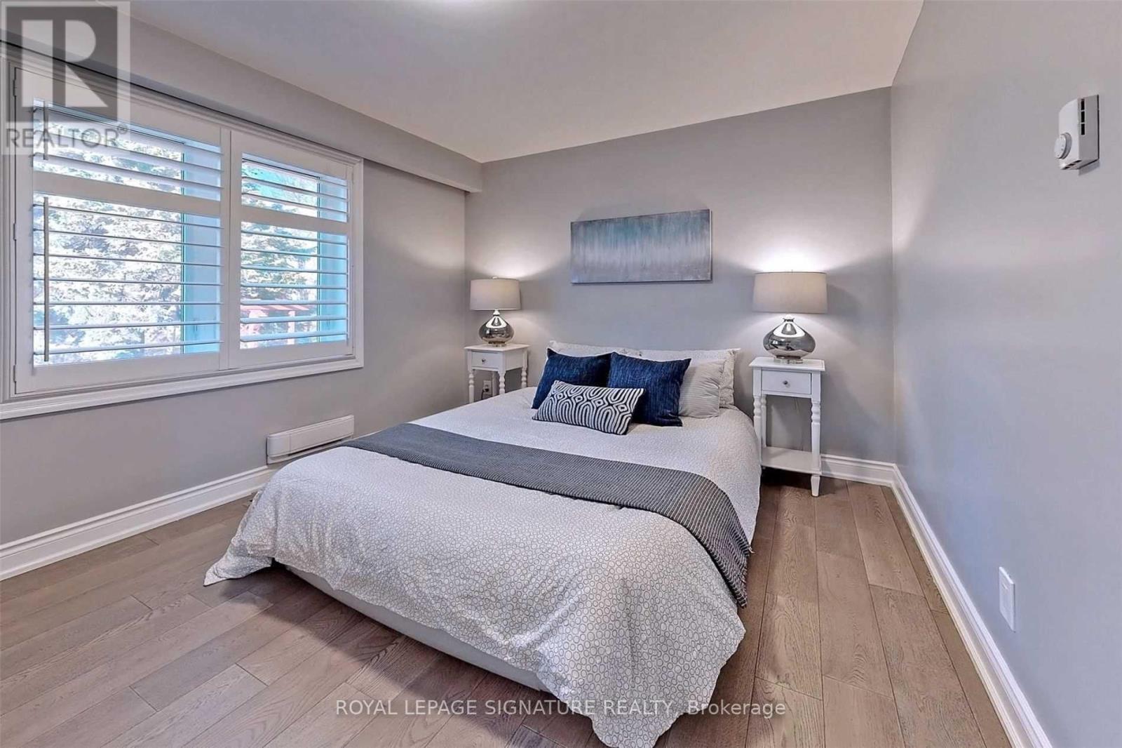 Photo 29 of 6 Bonacres Avenue, Toronto ON