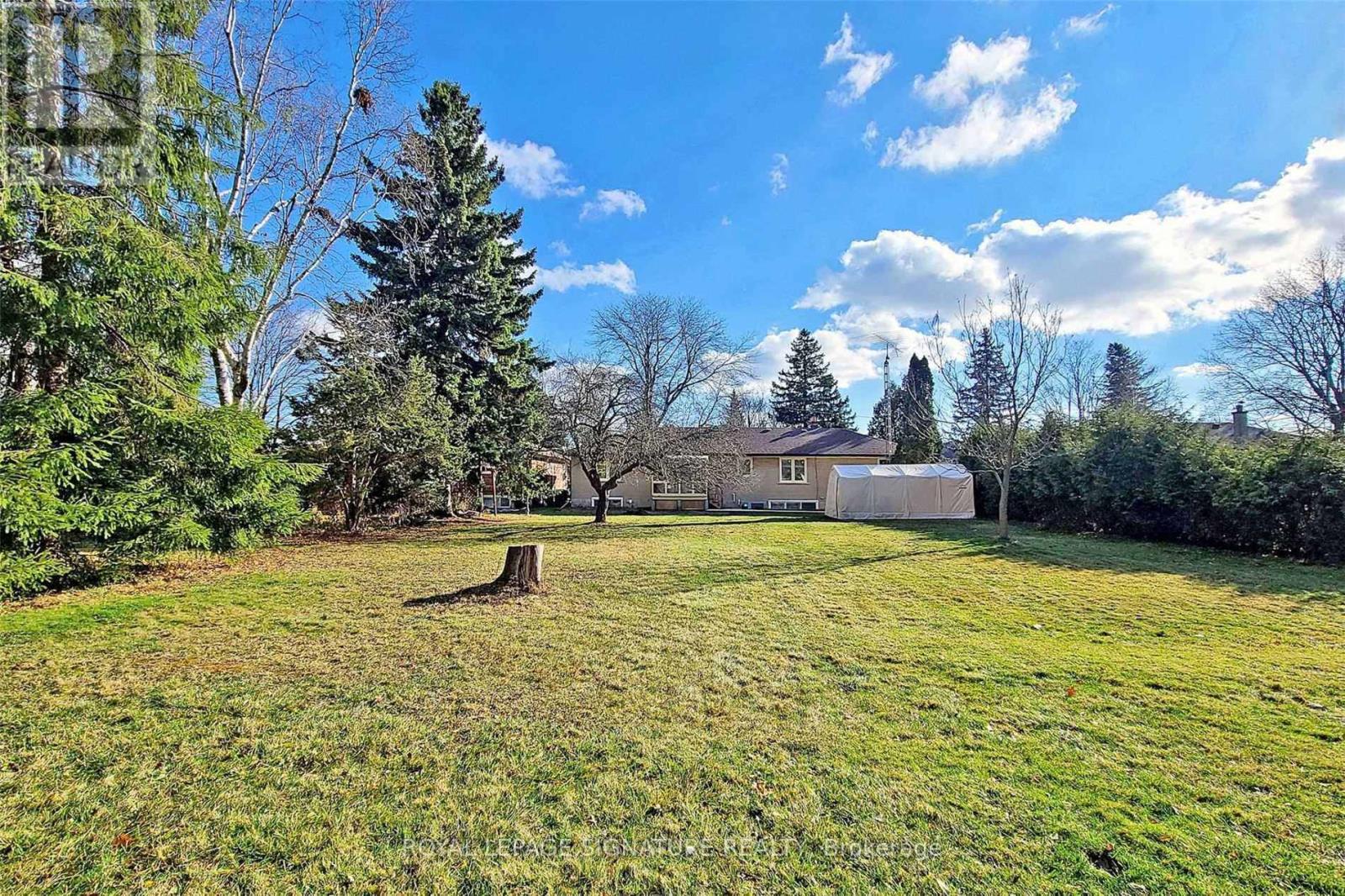 Photo 17 of 6 Bonacres Avenue, Toronto ON