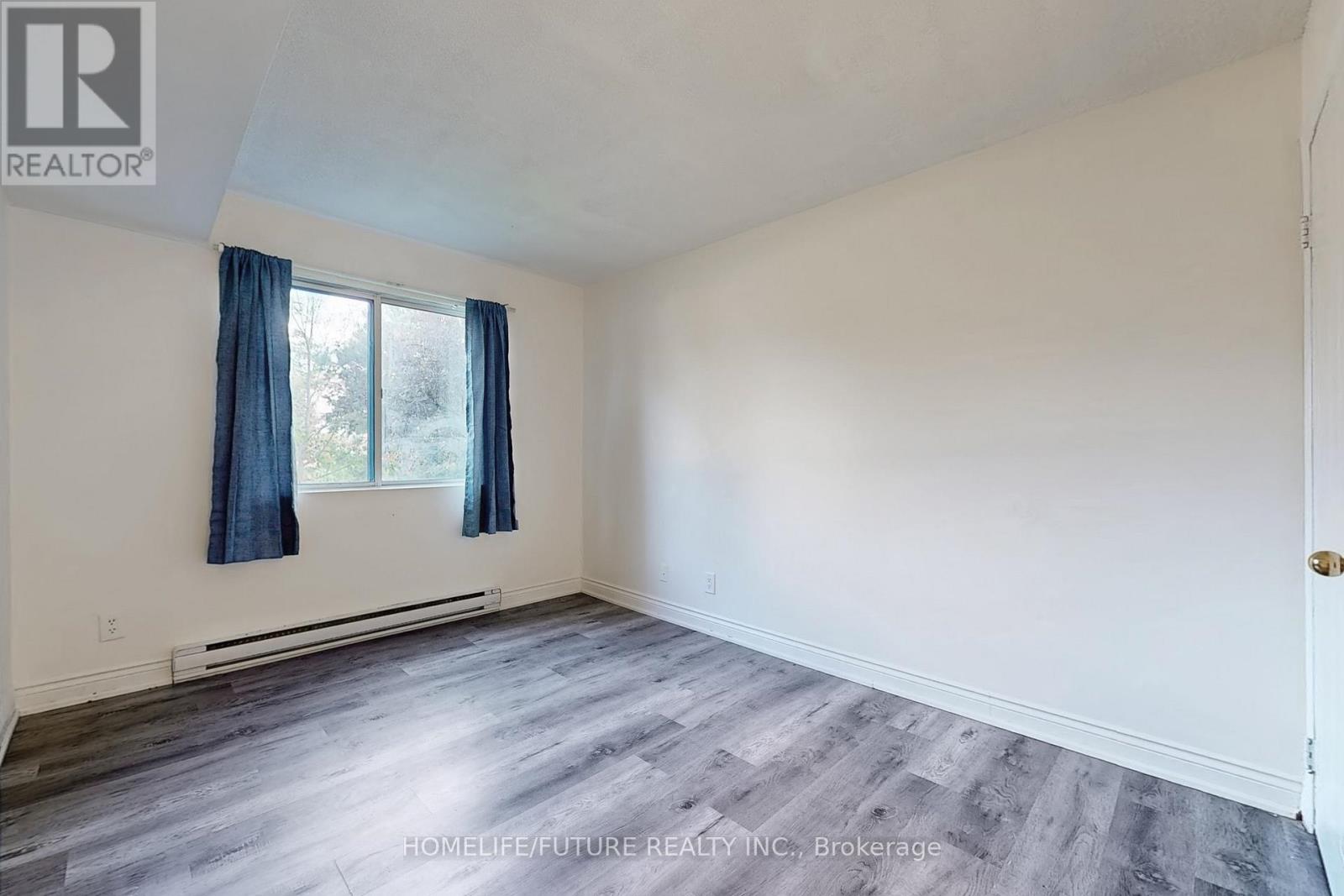 Photo 22 of 913 95 Trailwood Drive, Mississauga ON