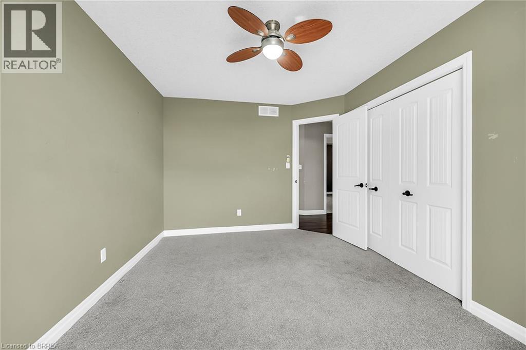 Photo 8 of 505 Lakeview Drive, Woodstock ON