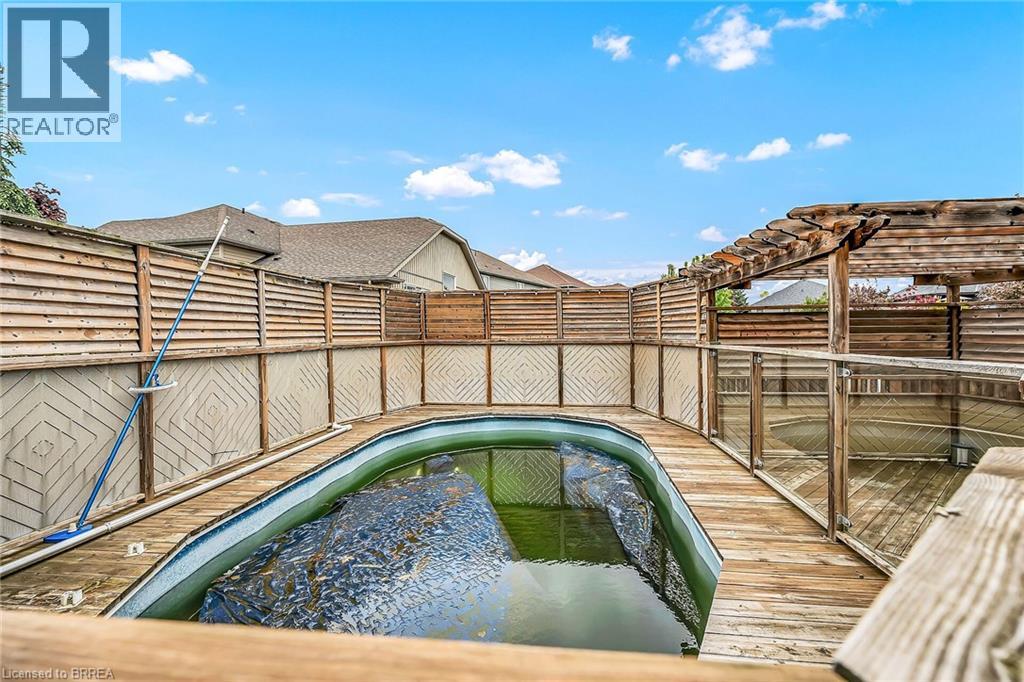 Photo 14 of 505 Lakeview Drive, Woodstock ON