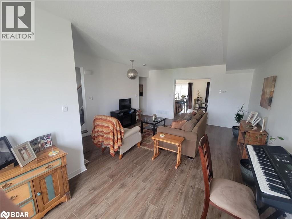 Photo 2 of 175 Stanley Street Street Unit 37, Barrie ON