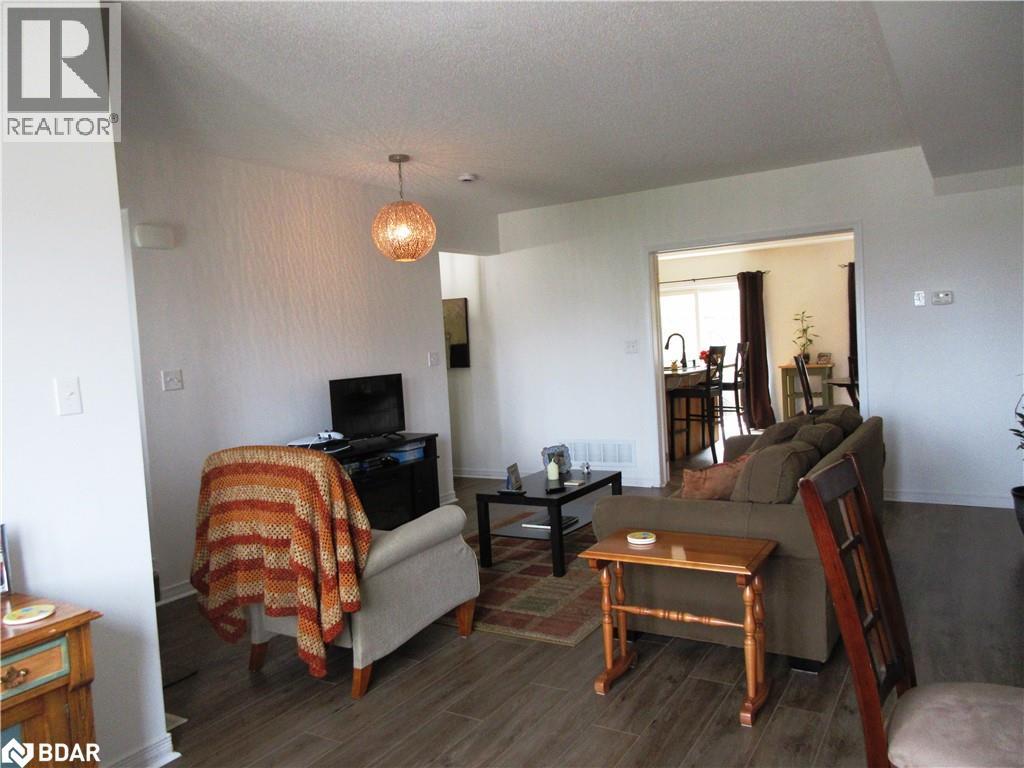 Photo 5 of 175 Stanley Street Street Unit 37, Barrie ON