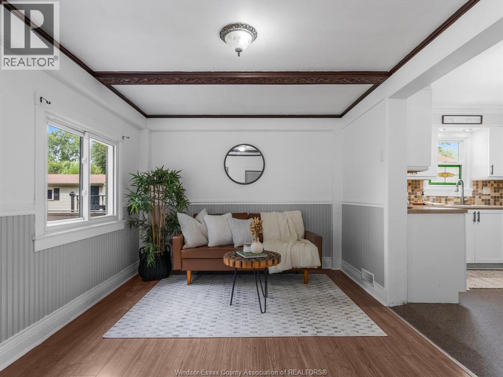 Photo 28 of 1303 Torquay Drive, Kingsville ON