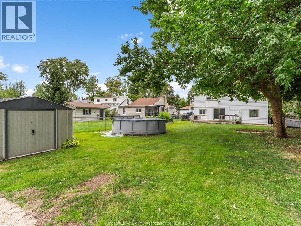 Photo 6 of 1303 Torquay Drive, Kingsville ON